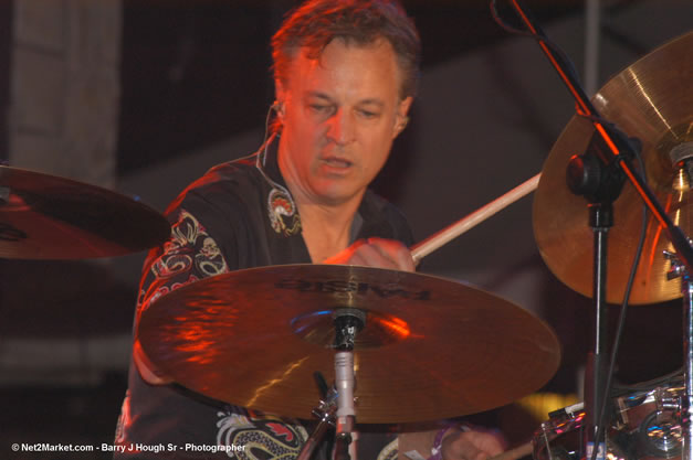 Christopher Cross @ The Aqueduct on Rose Hall - Friday, January 26, 2007 - 10th Anniversary - Air Jamaica Jazz & Blues Festival 2007 - The Art of Music - Tuesday, January 23 - Saturday, January 27, 2007, The Aqueduct on Rose Hall, Montego Bay, Jamaica - Negril Travel Guide, Negril Jamaica WI - http://www.negriltravelguide.com - info@negriltravelguide.com...!