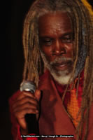 DSC_3024.jpg (70,984 bytes)