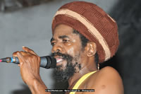 DSC_4110.jpg (74,567 bytes)