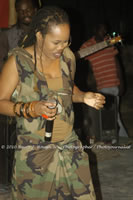 DSC_0930.jpg (66,595 bytes)